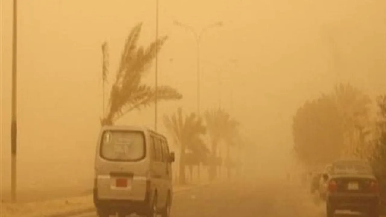 تحذيرات الأرصاد.. رياح أمشير المحملة بالأتربة تضرب 5 محافظات خلال الساعات المقبلة